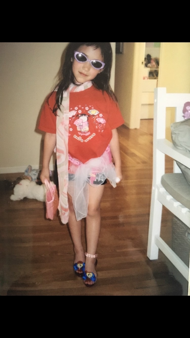 Kira Kutcher at age 6